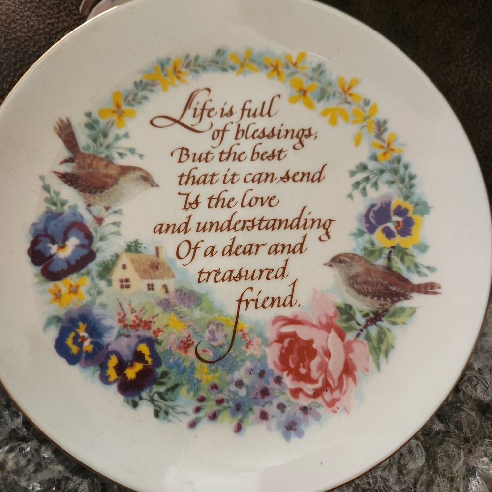 Heirloom Editions Decorative Plate